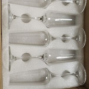 Elegant Clear Champagne Flutes Set